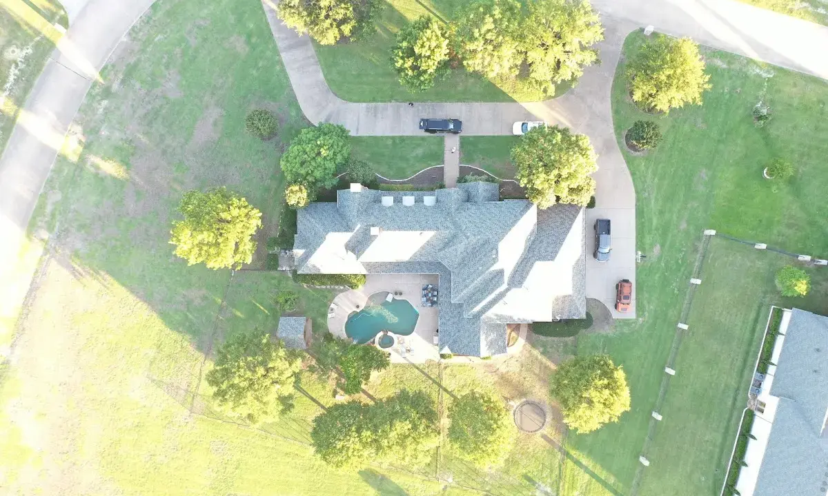 New shingle roof installation on a home in Pittsburg